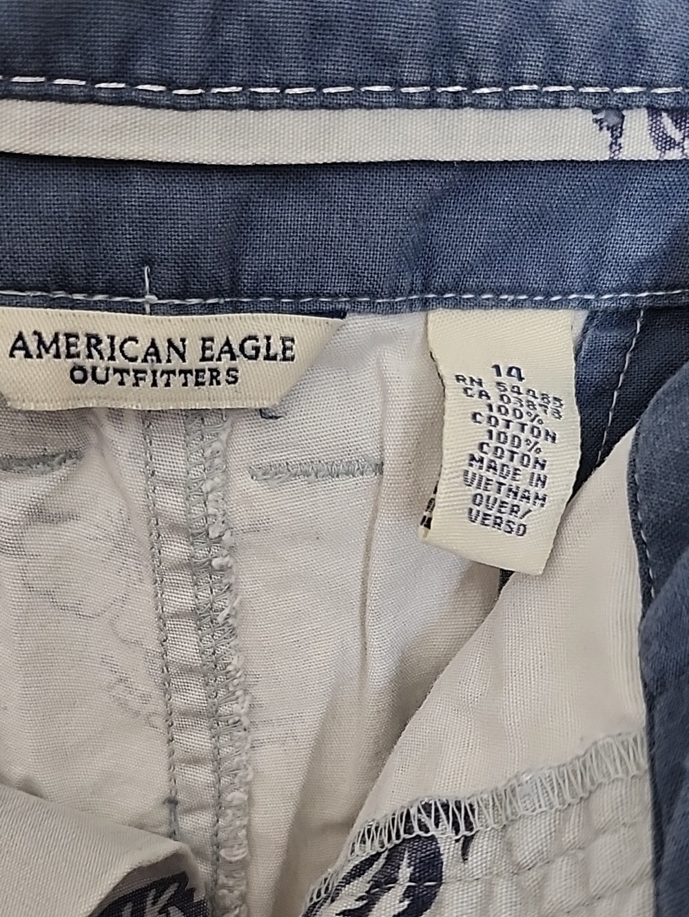 American Eagle Y2K Blue Tropical Shorts - Picture 2 of 7